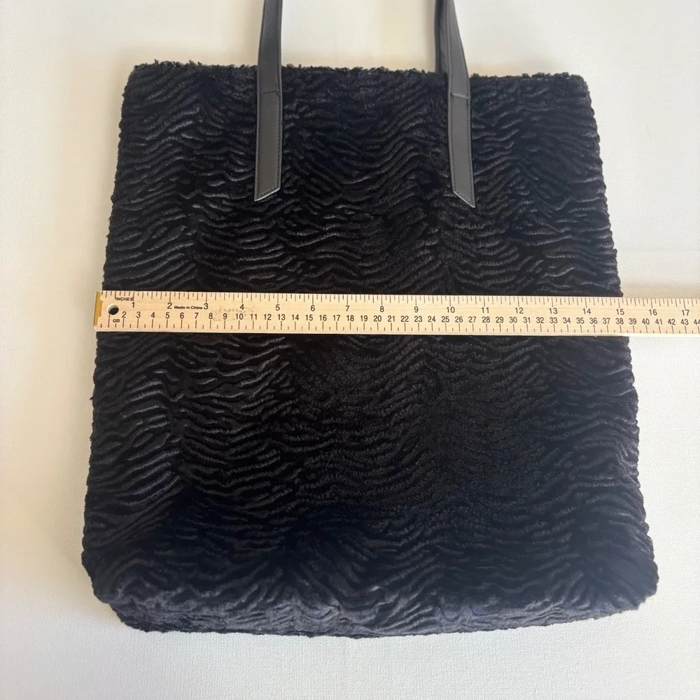 Urban Outfitters Black Textured Faux Fur Tote Bag Shoulder Bag‎ Whimsigoth